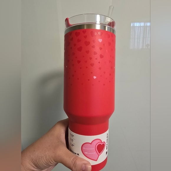 NWT Stanley 2025 Valentine's Day Limited Edition The Flowstate Quencher 40 oz - Picture 4 of 10
